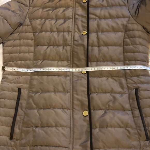 Winter jacket - Picture 7 of 7